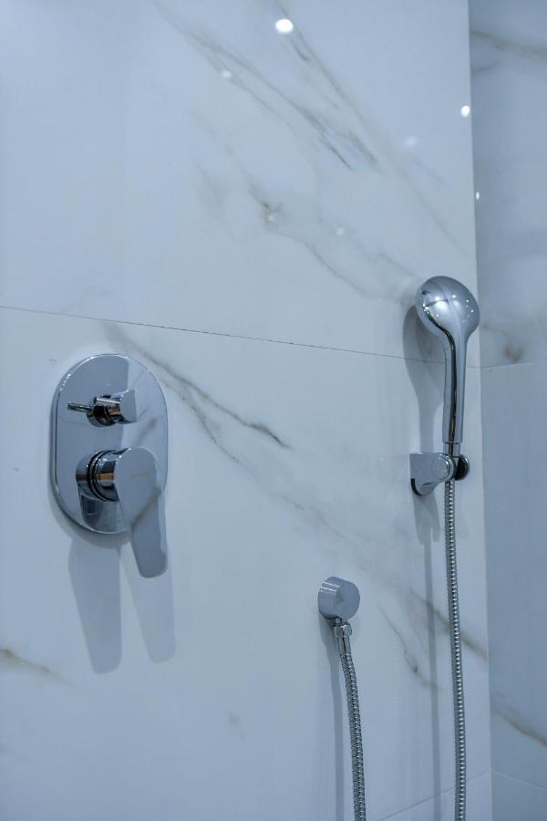 Thessaloniki Center Luxury Apartment Buitenkant foto